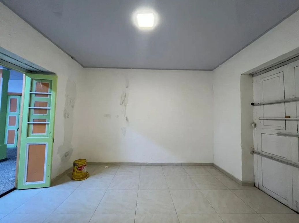 Casa de 9 alcobas en venta en Santa Barbara, Bogotá, 280 m² · foto 14 de 20