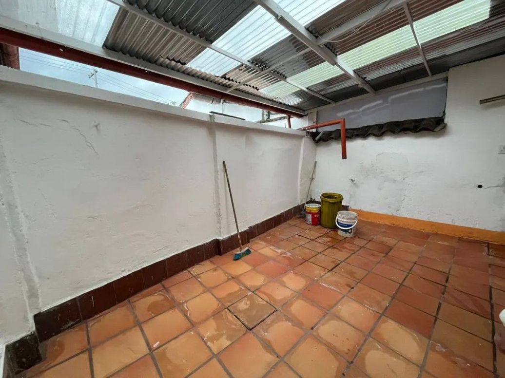 Casa de 9 alcobas en venta en Santa Barbara, Bogotá, 280 m² · foto 18 de 20
