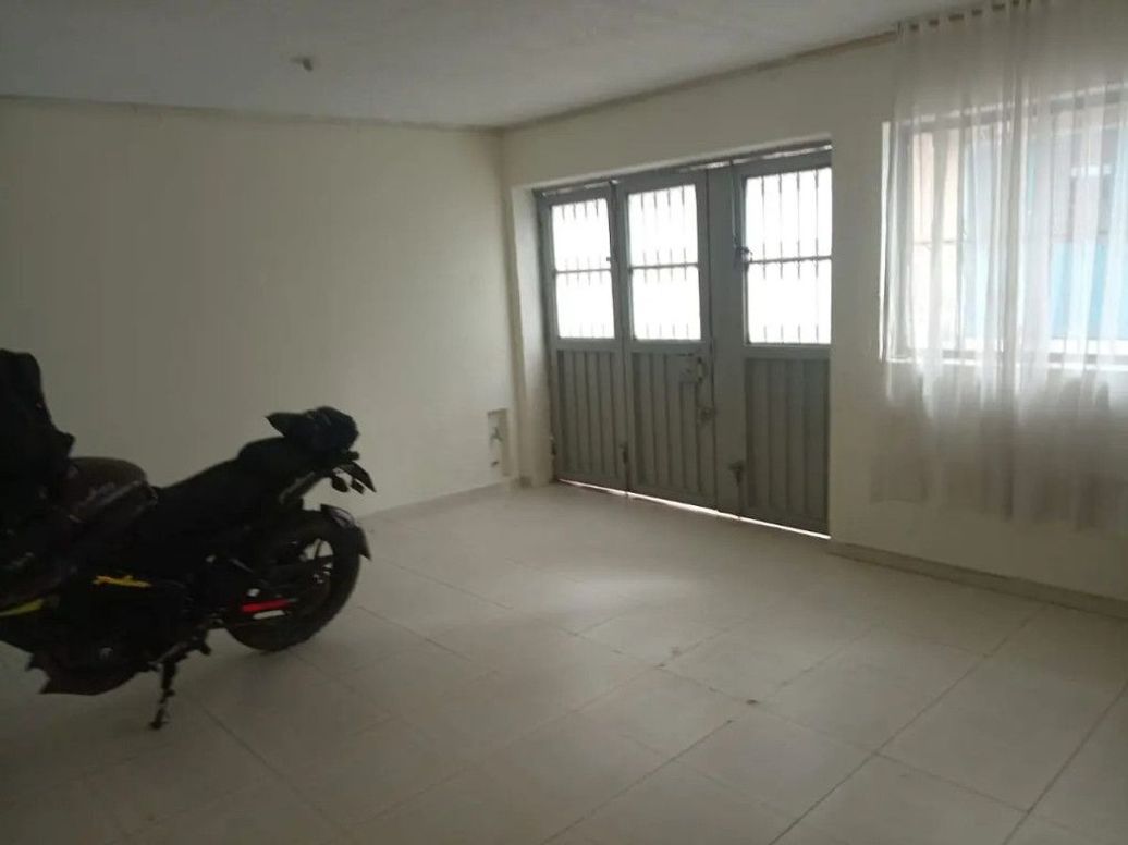 Casa de 9 alcobas en venta en Diana Turbay, Bogotá, 288 m² · foto 12 de 15