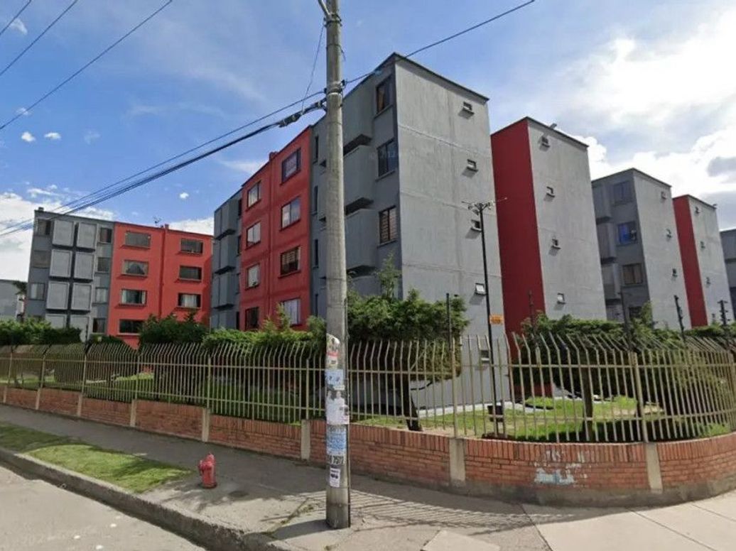Apartamento de 3 alcobas en venta en Ub. Castilla Real, Bogotá, 53 m² · foto 4 de 12