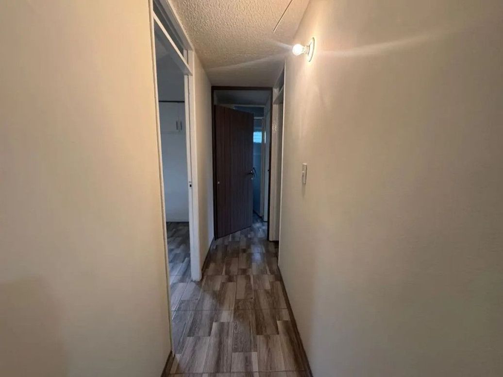 Apartamento de 3 alcobas en venta en Ub. Castilla Real, Bogotá, 53 m² · foto 5 de 12