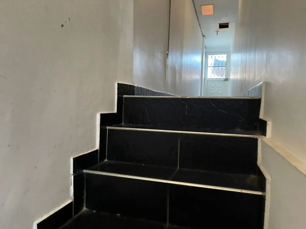 Casa de 10 alcobas en venta en Las Guacamayas, Bogotá, 300 m² · foto 8 de 16
