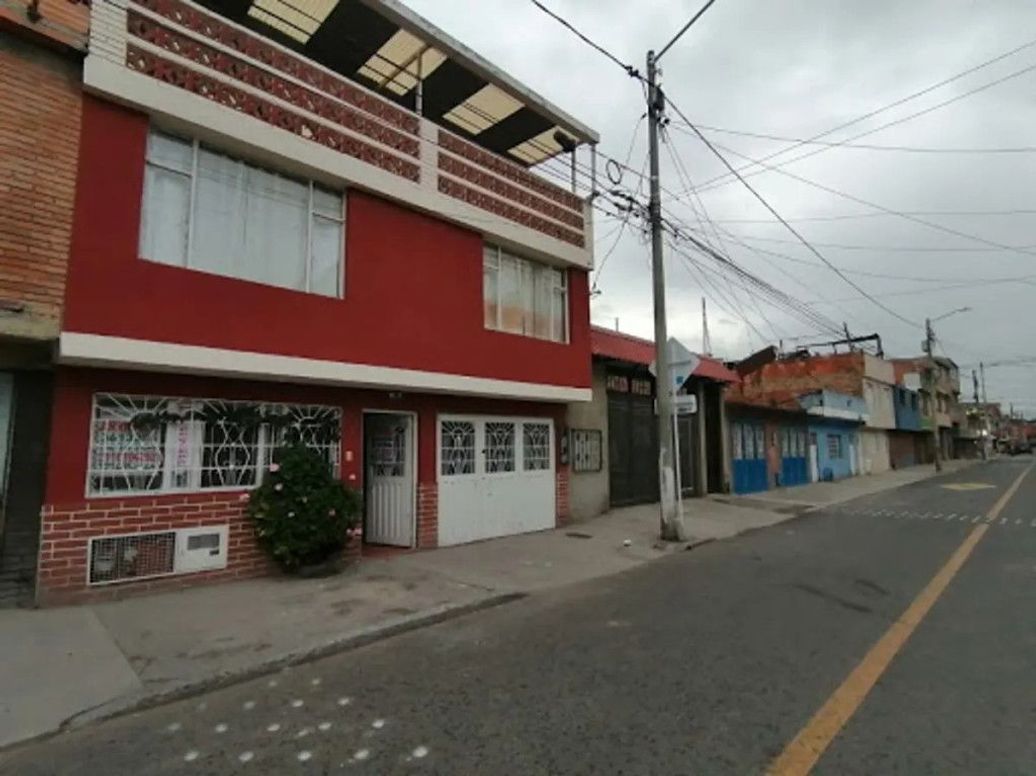Casa de 11 alcobas en venta en El Retazo, Bogotá, 392 m² · foto 2 de 20