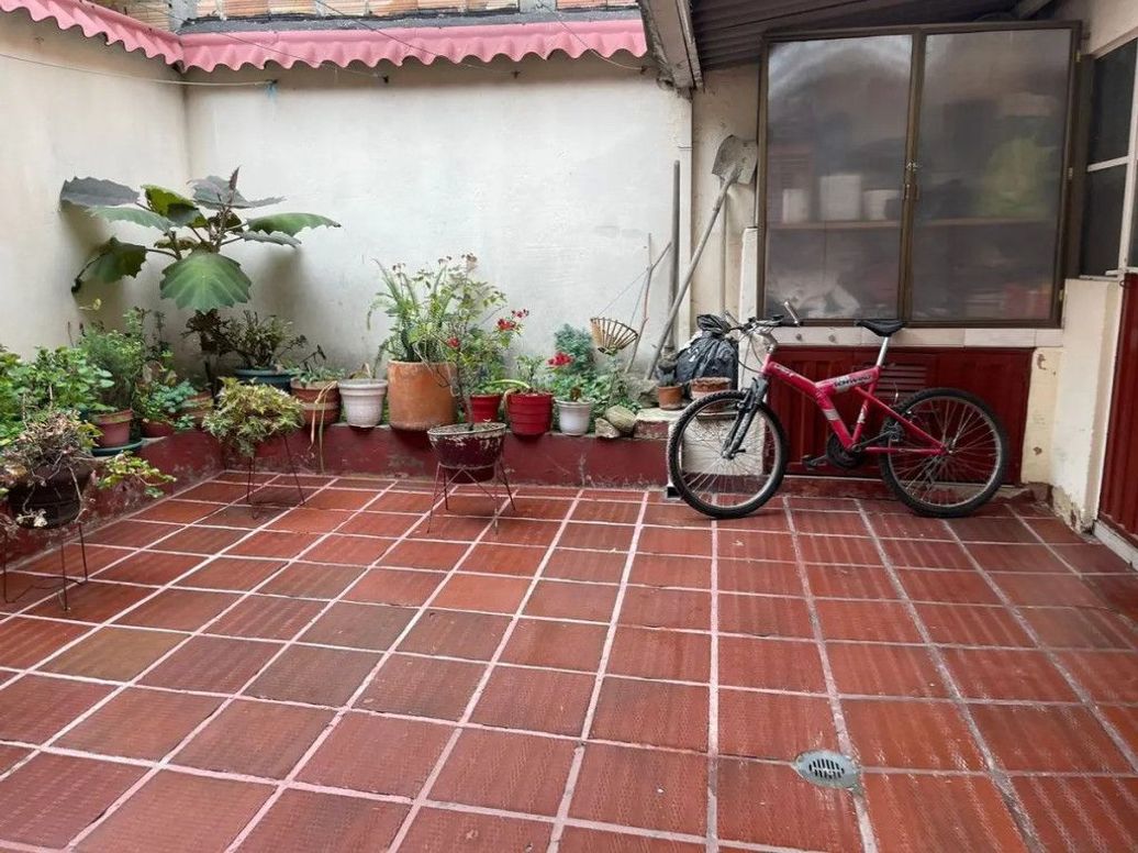 Casa de 11 alcobas en venta en Santander, Bogotá, 382 m² · foto 6 de 20