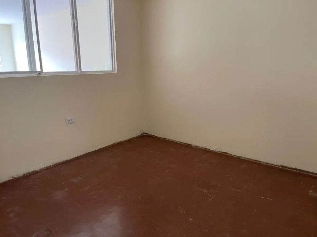 Casa de 11 alcobas en venta en Santander, Bogotá, 382 m² · foto 15 de 20