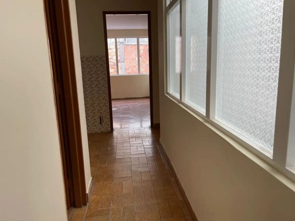 Casa de 11 alcobas en venta en Santander, Bogotá, 382 m² · foto 19 de 20