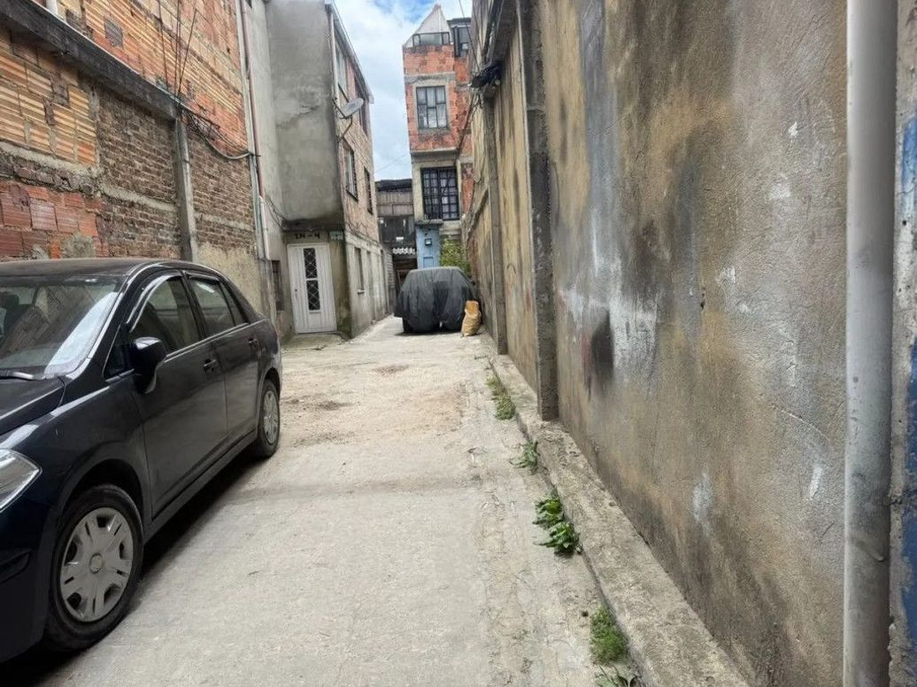 Casa de 3 alcobas en venta en Primavera, Bogotá, 190 m² · foto 2 de 14