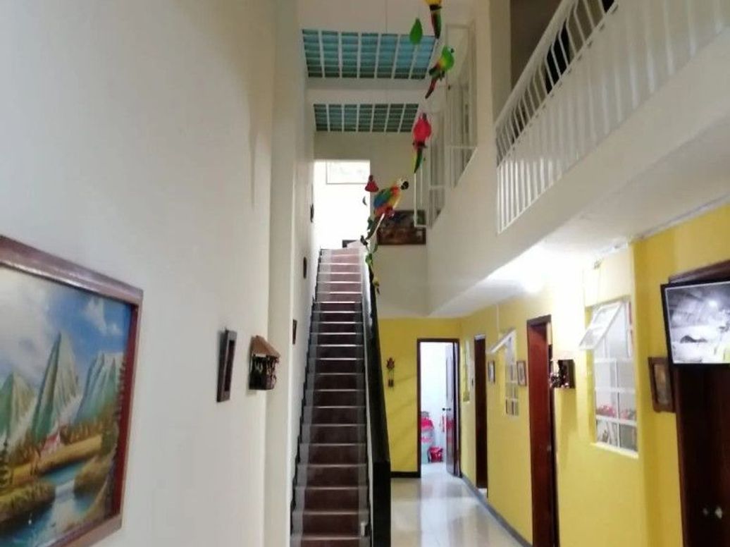 Casa de 7 alcobas en venta en Ingles, Bogotá, 250 m² · foto 18 de 20