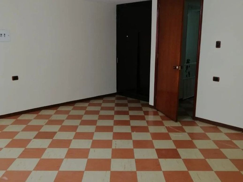Casa de 7 alcobas en venta en Ingles, Bogotá, 250 m² · foto 20 de 20