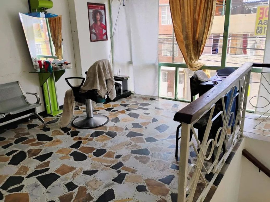 Casa de 7 alcobas en venta en San Jose, Bogotá, 384 m² · foto 17 de 17