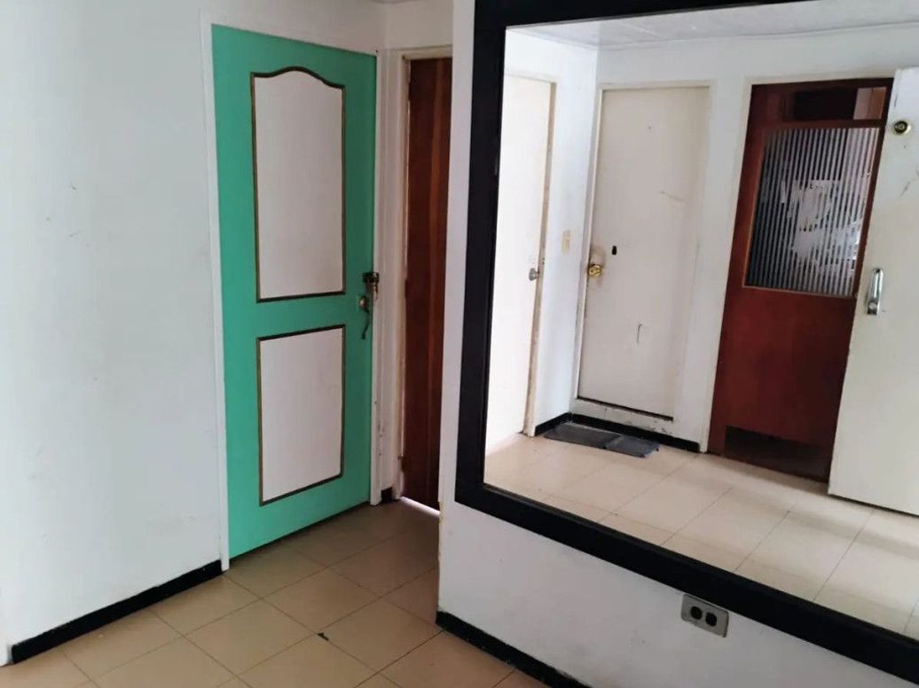 Casa de 7 alcobas en venta en San Jose, Bogotá, 384 m² · foto 4 de 17