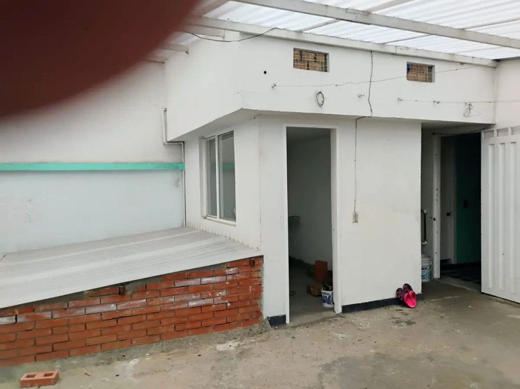 Casa de 7 alcobas en venta en San Jose, Bogotá, 384 m² · foto 6 de 17