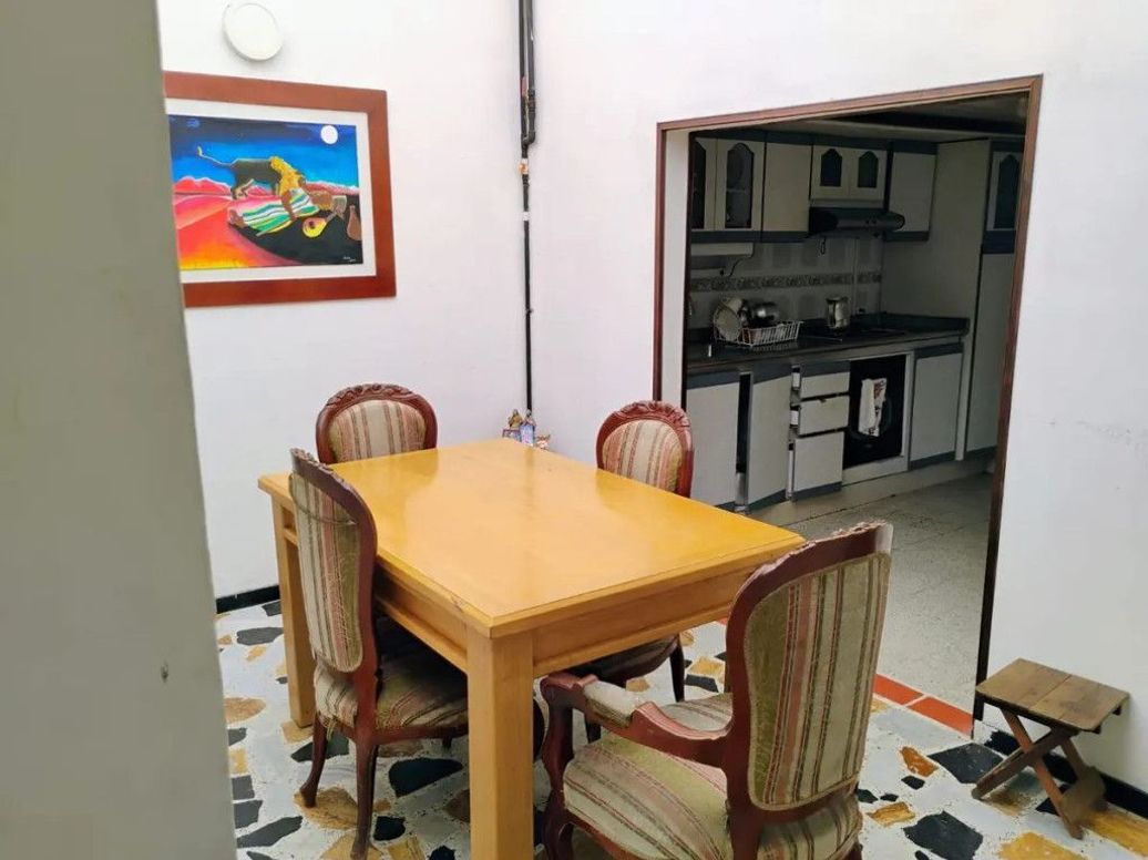Casa de 7 alcobas en venta en San Jose, Bogotá, 384 m² · foto 9 de 17