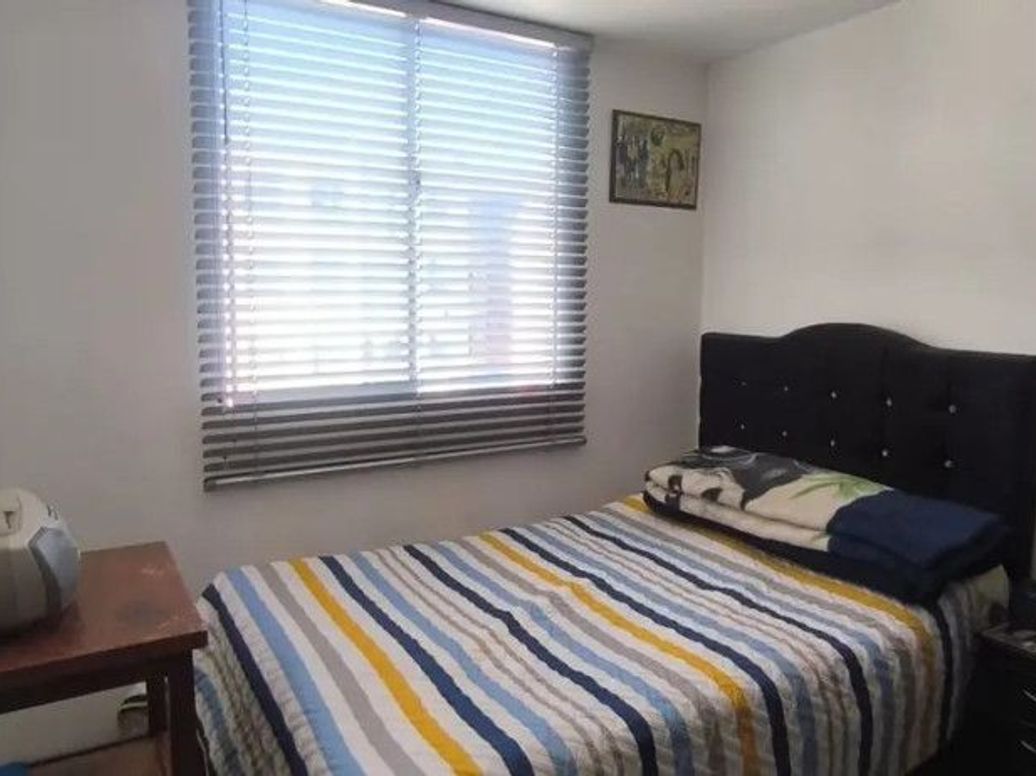 Apartamento de 3 alcobas en venta en Desarrollo Puerto Rico, Bogotá, 42 m² · foto 7 de 20