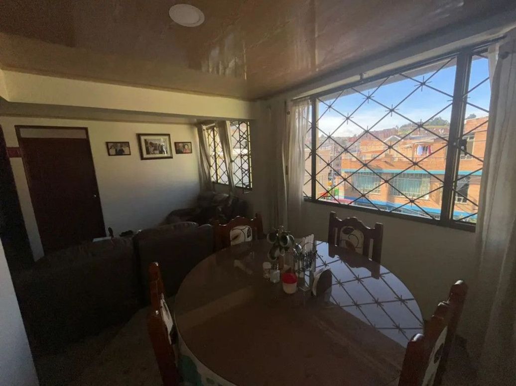 Casa de 7 alcobas en venta en Camino Viejo De San Cristóbal, Bogotá, 270 m² · foto 5 de 20