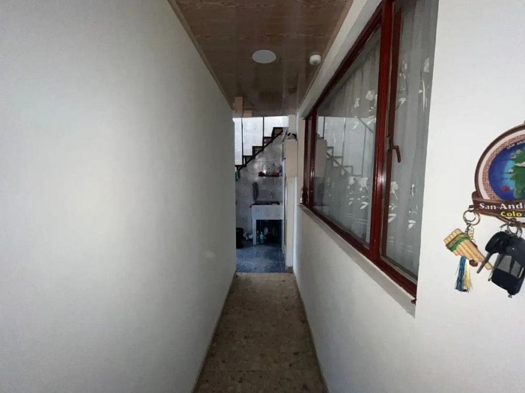 Casa de 7 alcobas en venta en Camino Viejo De San Cristóbal, Bogotá, 270 m² · foto 2 de 20