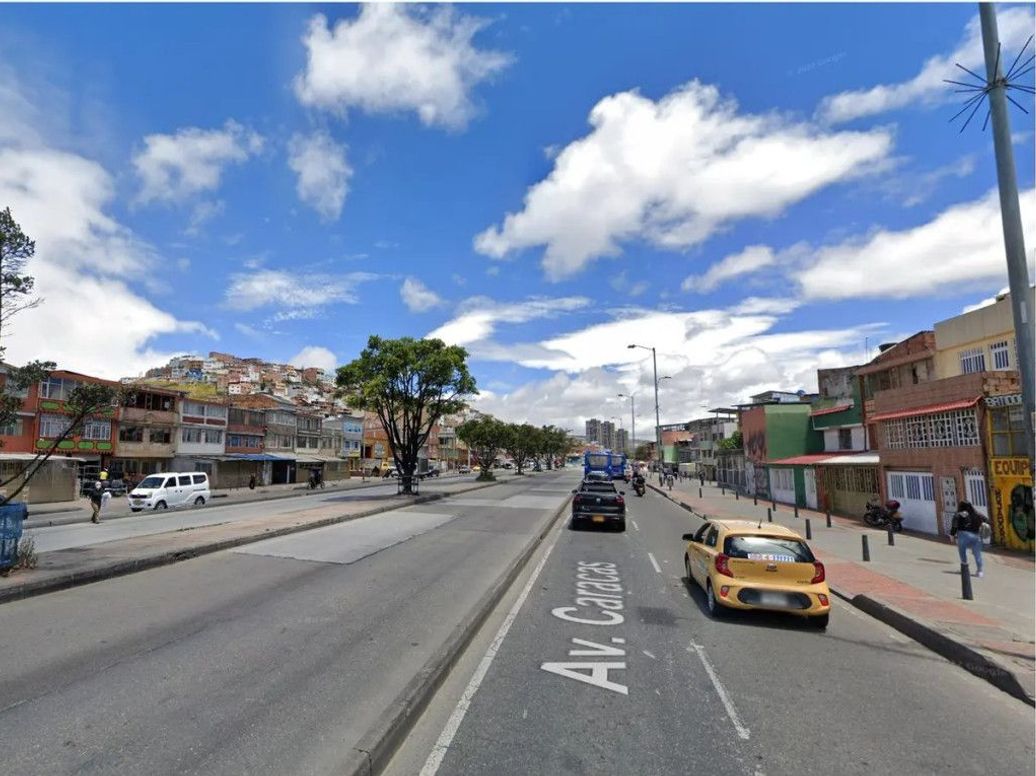Casa de 10 alcobas en venta en Quiroga Sur, Bogotá, 280 m² · foto 4 de 5
