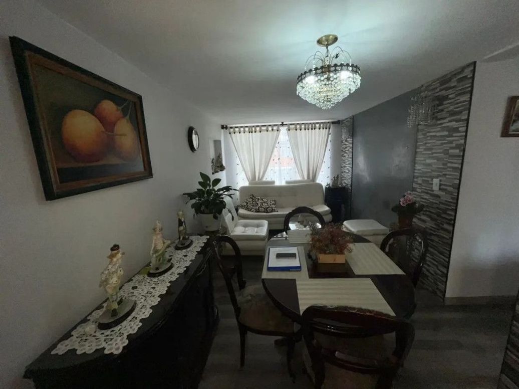 Casa de 5 alcobas en venta en Sosiego Sur, Bogotá, 165 m² · foto 7 de 16