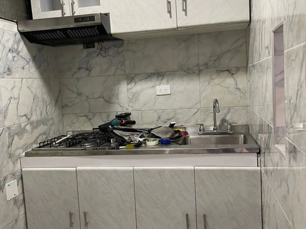 Casa de 6 alcobas en venta en Quiroga, Bogotá, 400 m² · foto 3 de 8