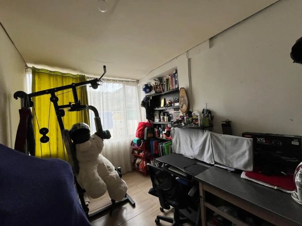 Casa de 9 alcobas en venta en Diana Turbay, Bogotá, 300 m² · foto 15 de 20