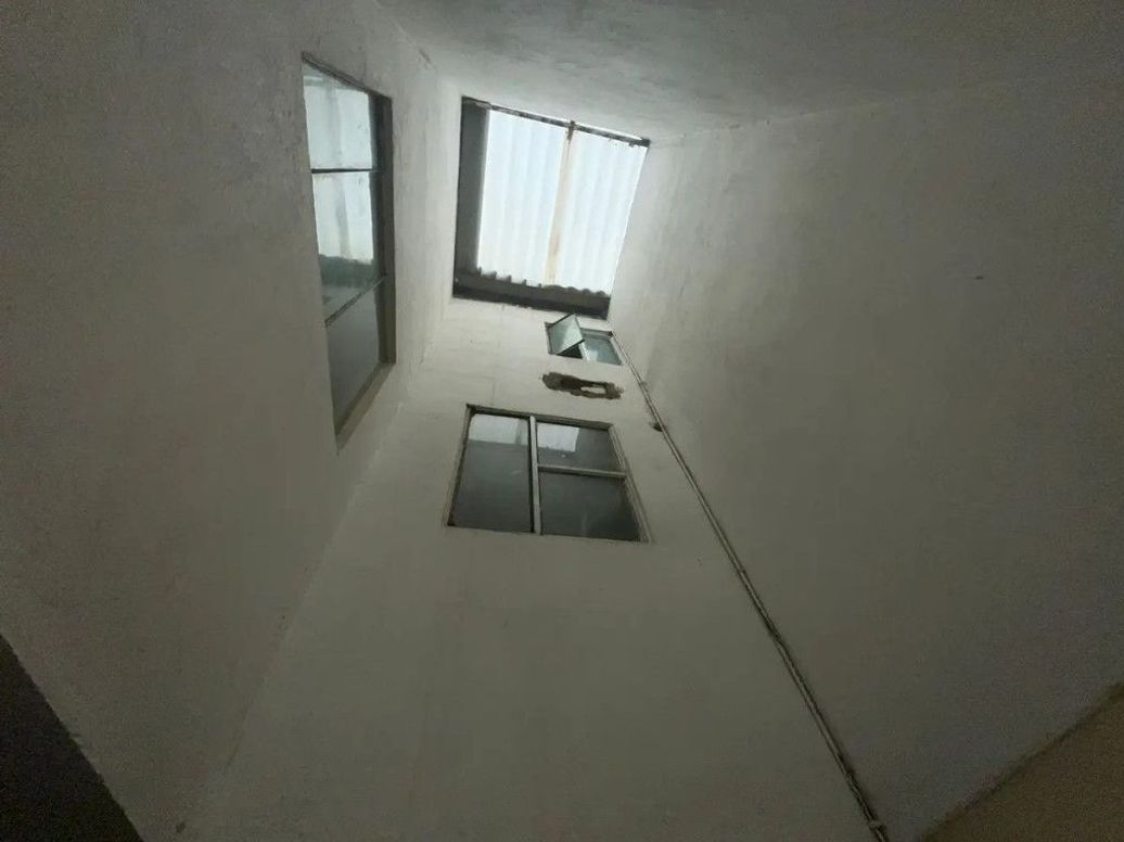 Casa de 8 alcobas en venta en La Picota, Bogotá, 284 m² · foto 10 de 20
