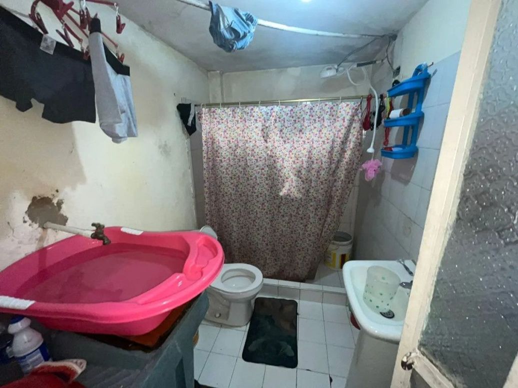 Casa de 8 alcobas en venta en La Picota, Bogotá, 284 m² · foto 15 de 20