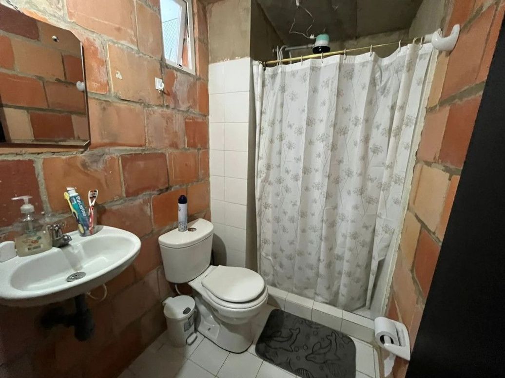 Apartamento de 3 alcobas en venta en A.S.D., Bogotá, 42 m² · foto 4 de 9
