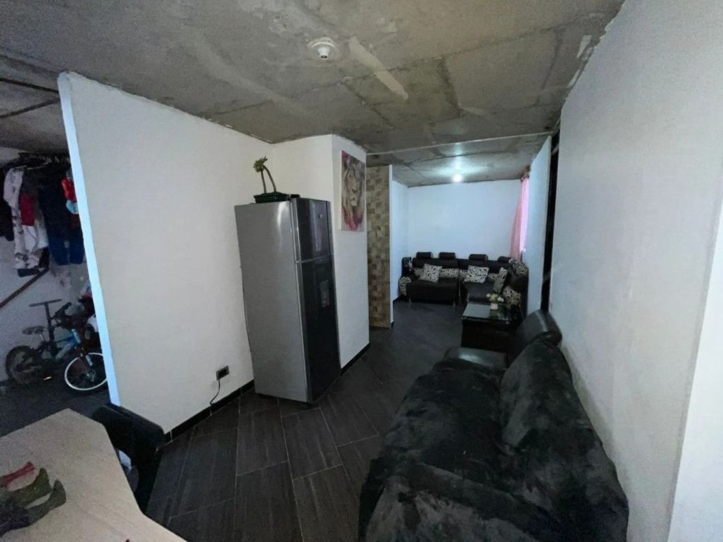 Apartamento de 3 alcobas en venta en A.S.D., Bogotá, 42 m² · foto 5 de 9