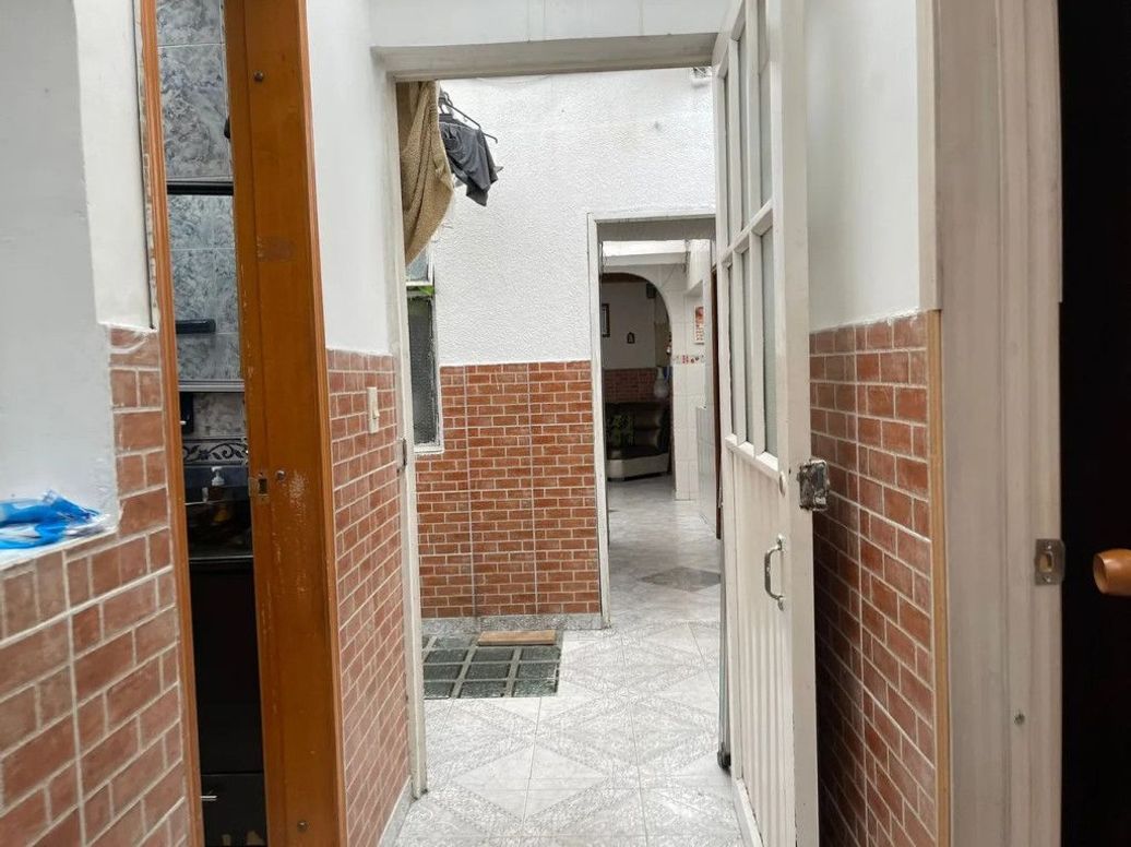 Casa de 7 alcobas en venta en La Fragua, Bogotá, 186 m² · foto 14 de 20
