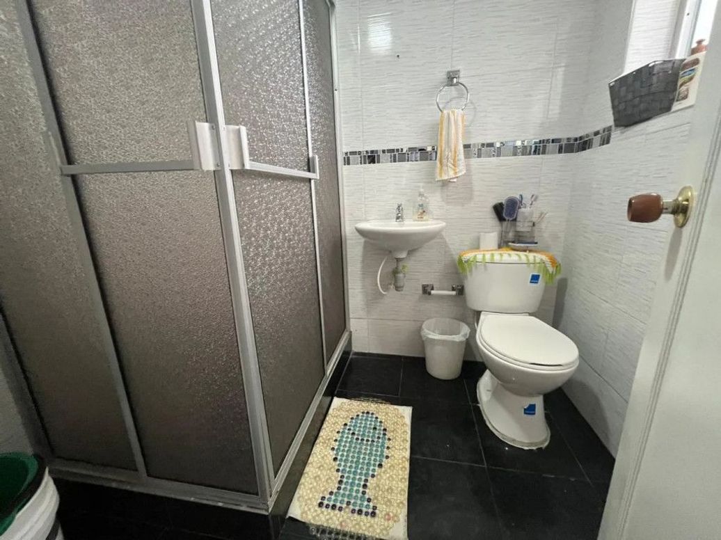 Casa de 14 alcobas en venta en Gustavo Restrepo, Bogotá, 478 m² · foto 18 de 20