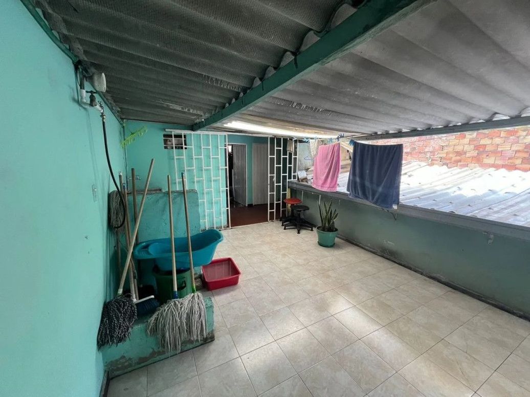 Casa de 14 alcobas en venta en Gustavo Restrepo, Bogotá, 478 m² · foto 19 de 20