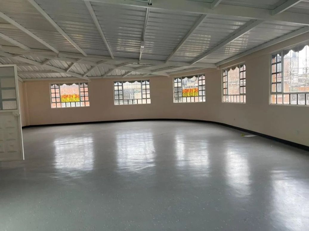 Casa de 3 alcobas en venta en Caracas, Bogotá, 324 m² · foto 7 de 20