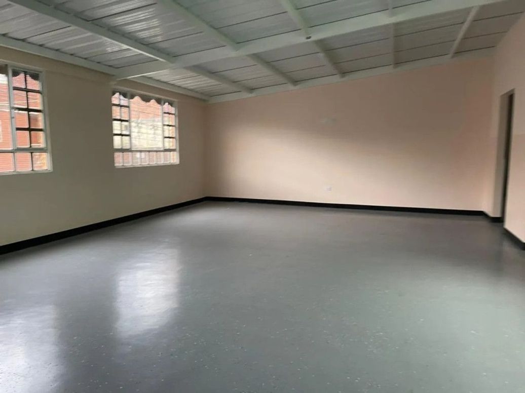 Casa de 3 alcobas en venta en Caracas, Bogotá, 324 m² · foto 12 de 20