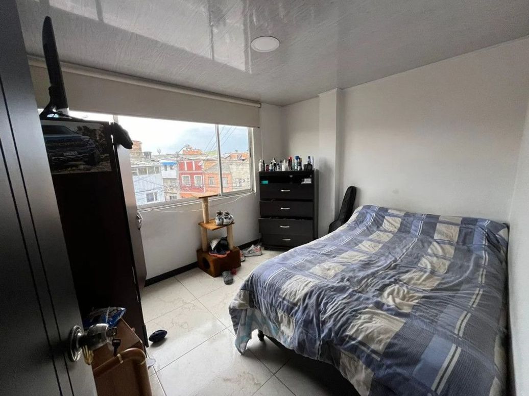 Casa de 4 alcobas en venta en El Retiro, Bogotá, 190 m² · foto 8 de 12