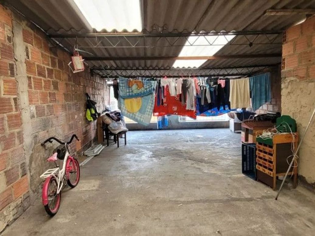 Casa de 5 alcobas en venta en San Blas, Bogotá, 72 m² · foto 16 de 19