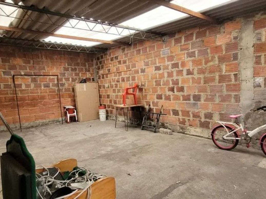 Casa de 5 alcobas en venta en San Blas, Bogotá, 72 m² · foto 15 de 19