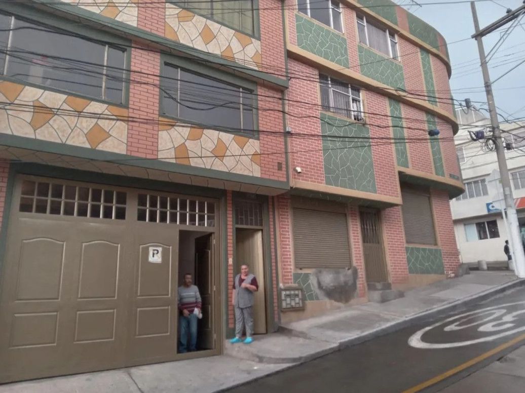 Casa de 13 alcobas en venta en San Jose Oriental, Bogotá, 586 m² · foto 3 de 9