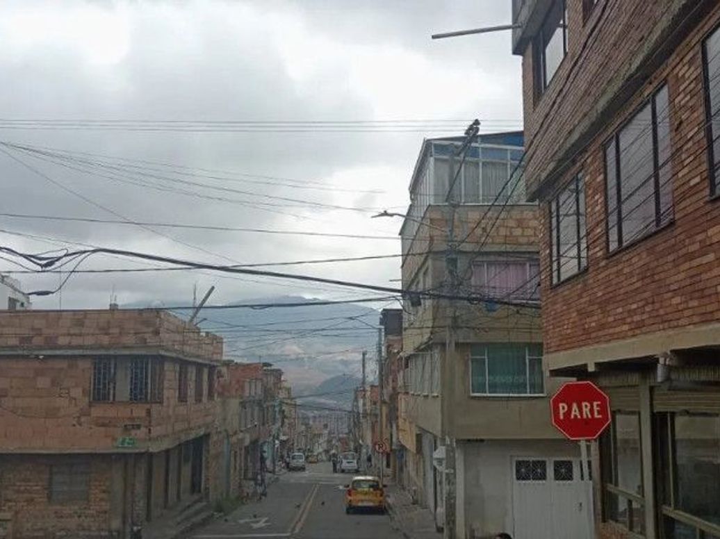 Casa de 6 alcobas en venta en La Cabaña, Bogotá, 281 m² · foto 4 de 19