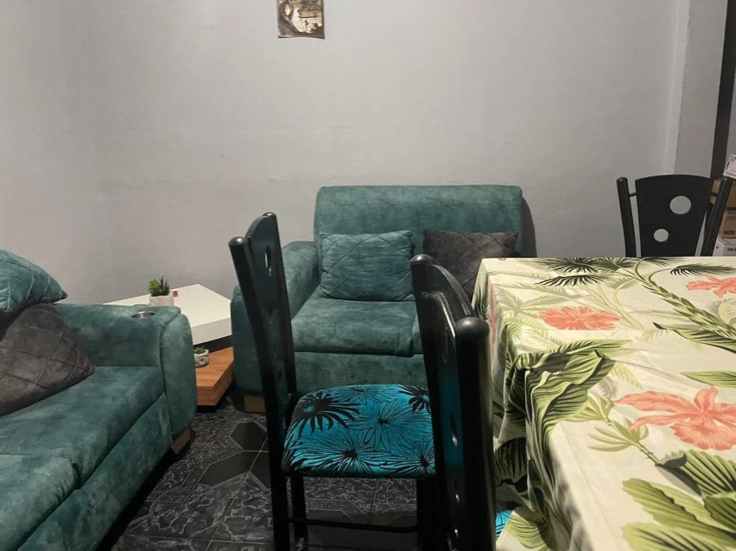Casa de 14 alcobas en venta en Murillo Toro, Bogotá, 430 m² · foto 12 de 19