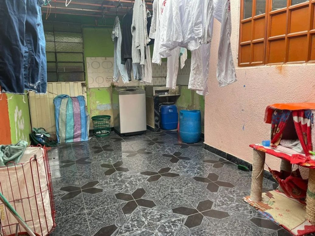 Casa de 14 alcobas en venta en Murillo Toro, Bogotá, 430 m² · foto 10 de 19