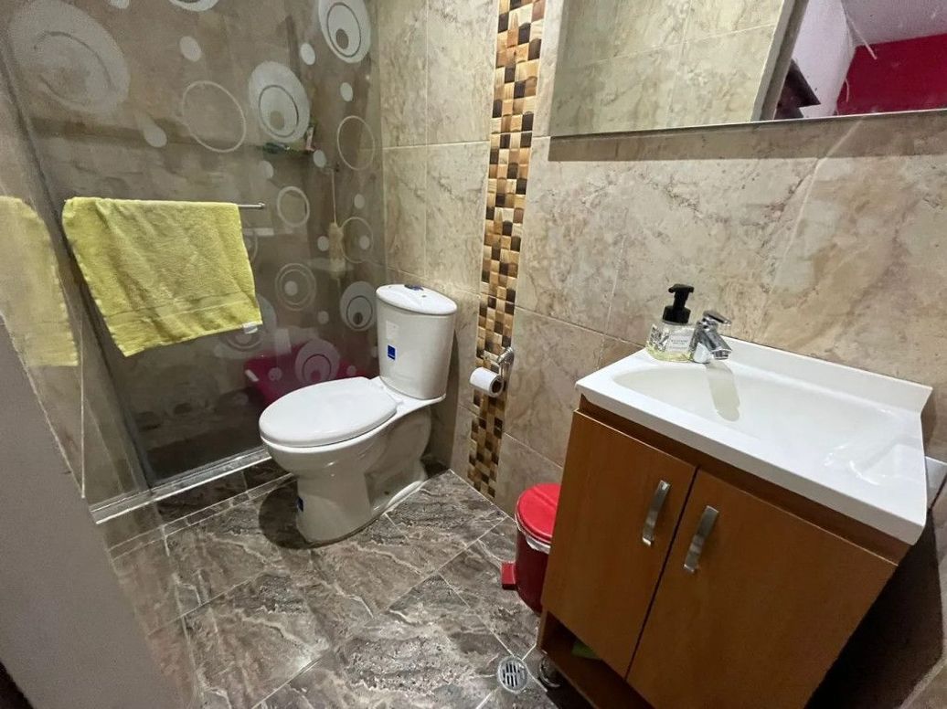 Casa de 7 alcobas en venta en Olaya, Bogotá, 238 m² · foto 11 de 20