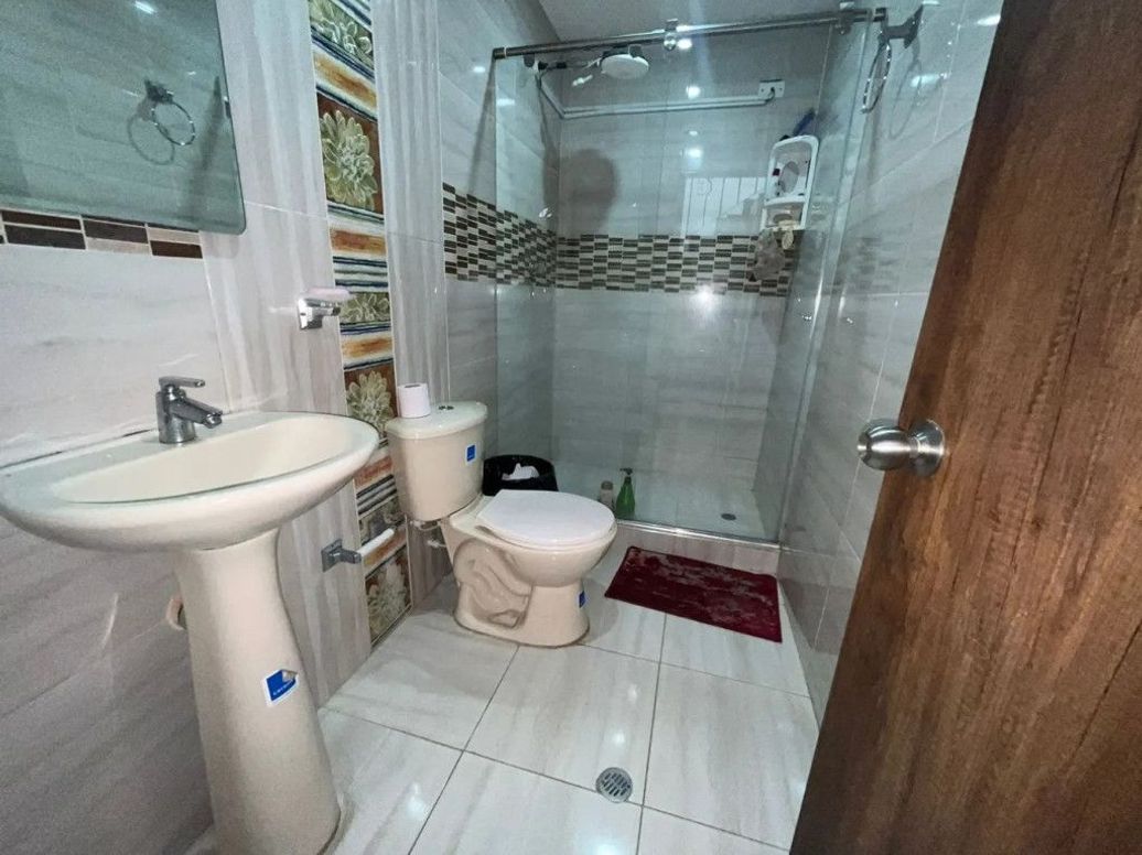 Casa de 7 alcobas en venta en Olaya, Bogotá, 238 m² · foto 12 de 20