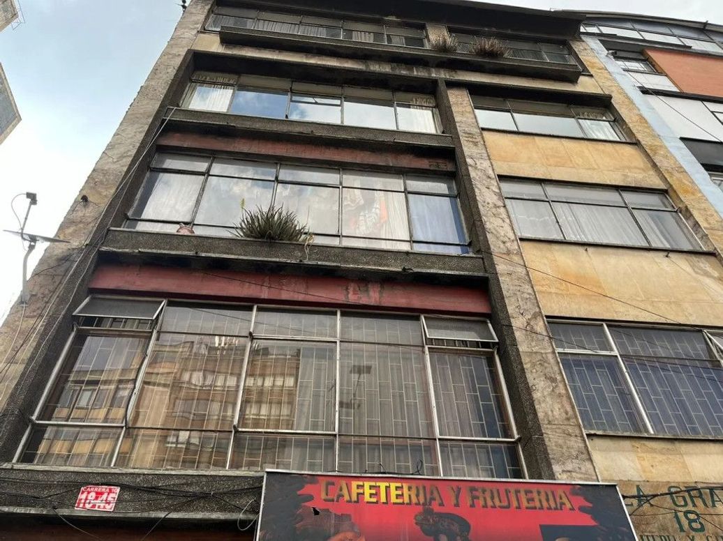 Apartamento de 4 alcobas en venta en La Capuchina, Bogotá, 115 m² · foto 2 de 17