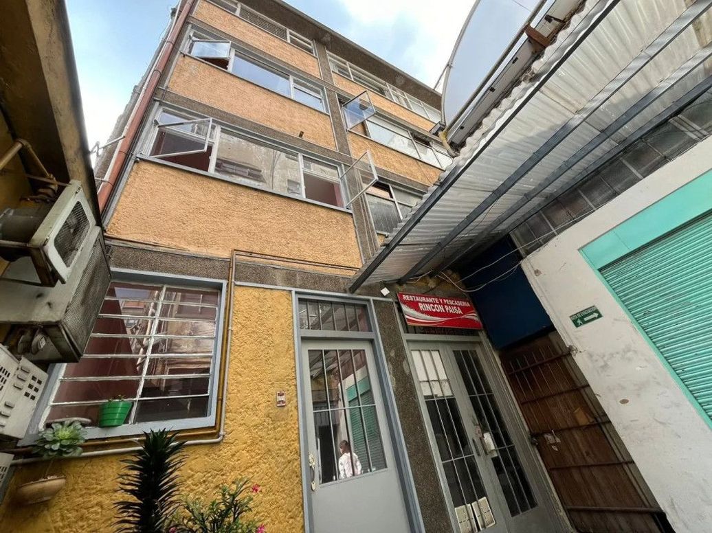 Apartamento de 4 alcobas en venta en La Capuchina, Bogotá, 115 m² · foto 3 de 17