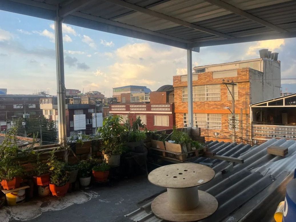 Casa de 9 alcobas en venta en Santa Lucía, Bogotá, 450 m² · foto 5 de 13