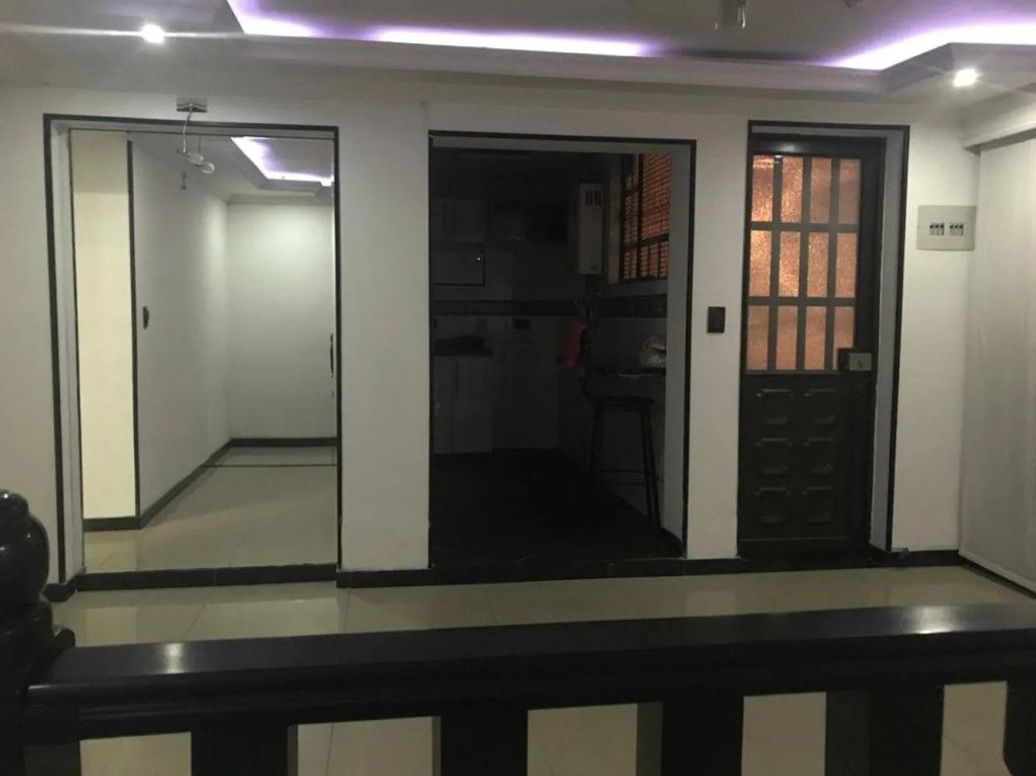 Casa de 7 alcobas en venta en Santa Ana Sur, Bogotá, 250 m² · foto 9 de 20