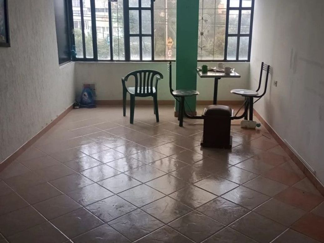 Casa de 6 alcobas en venta en El Virrey, Bogotá, 280 m² · foto 14 de 20