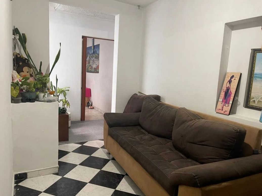 Casa de 10 alcobas en venta en La Fraguita, Bogotá, 163 m² · foto 4 de 20