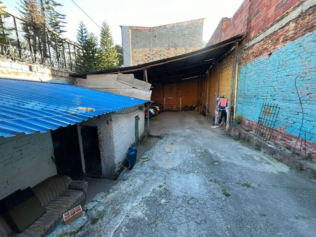 Casa de 10 alcobas en venta en 20 De Julio, Bogotá · foto 14 de 18