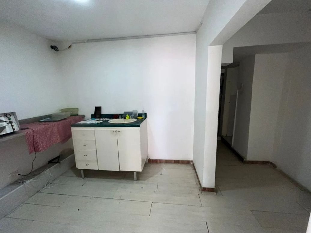 Casa de 1 alcoba en venta en 20 De Julio, Bogotá, 250 m² · foto 4 de 18